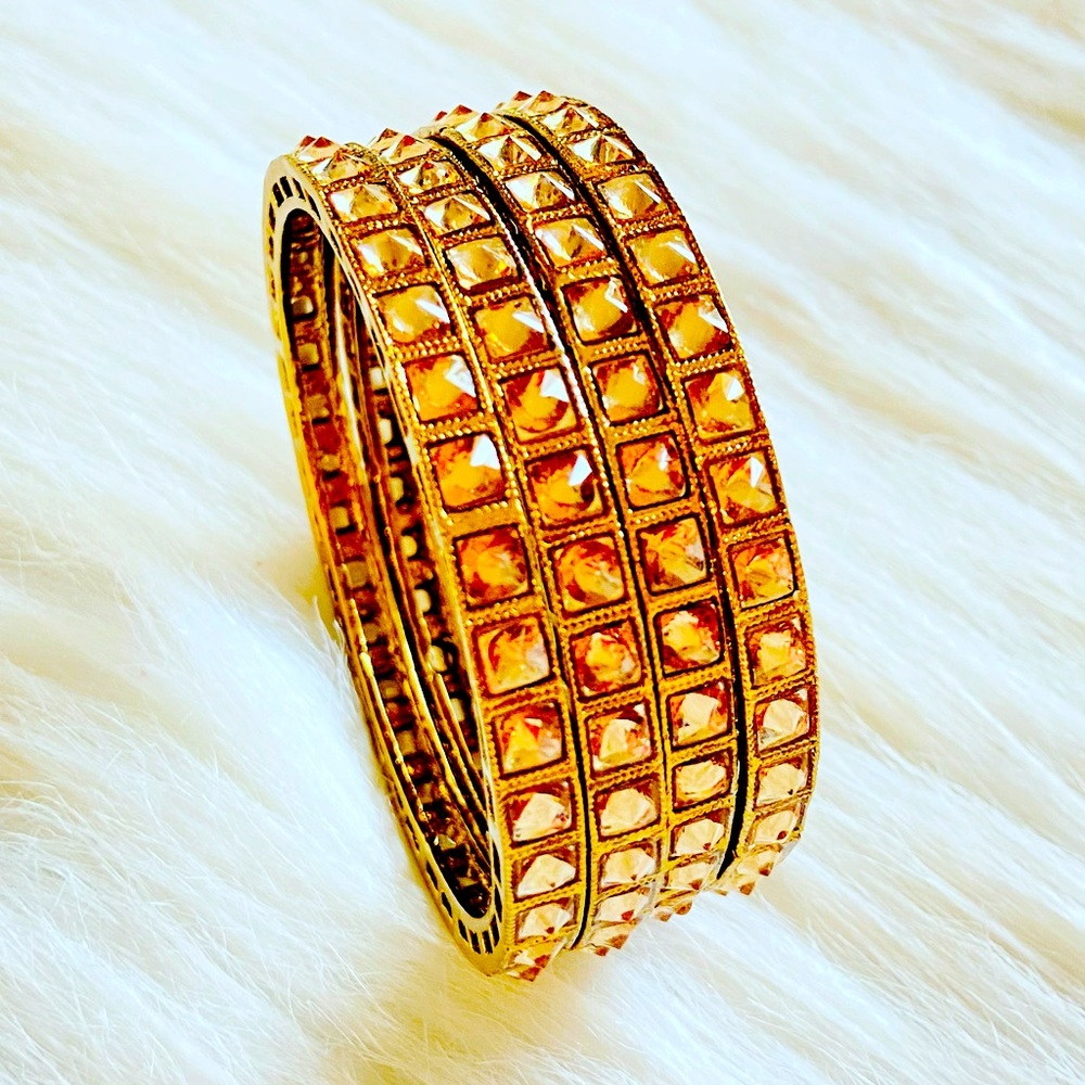 JB34-Traditional Gold Plated Designer Kundan Bangl
